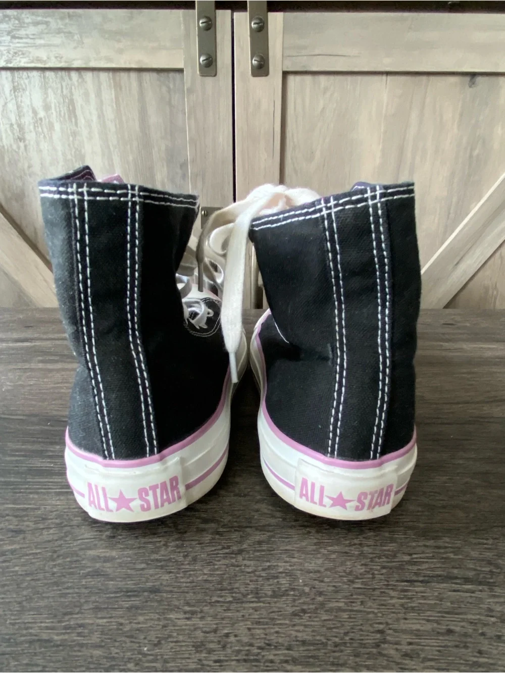 Converse All Stars Chuck Taylor Shoes Womens 9 Hi-Tops Black Purple Layer - Picture 6 of 10